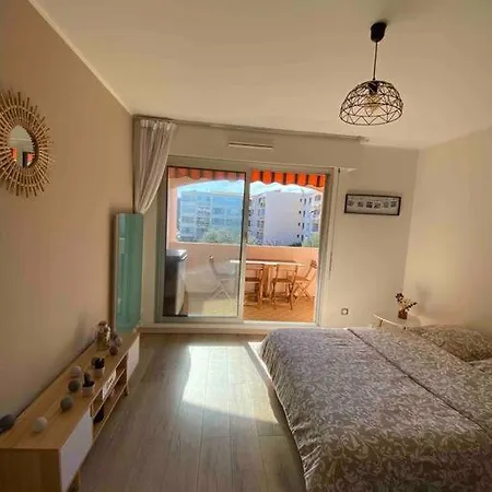 Charmant Studio A Mandrier Sur Mer شقة
